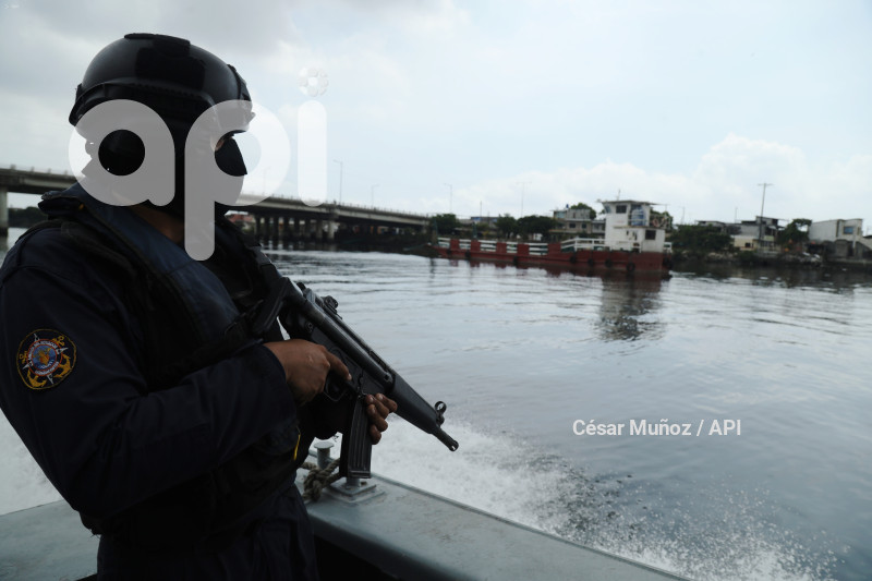 GYE-OPERATIVO FLUVIAL NARCOTRAFICO