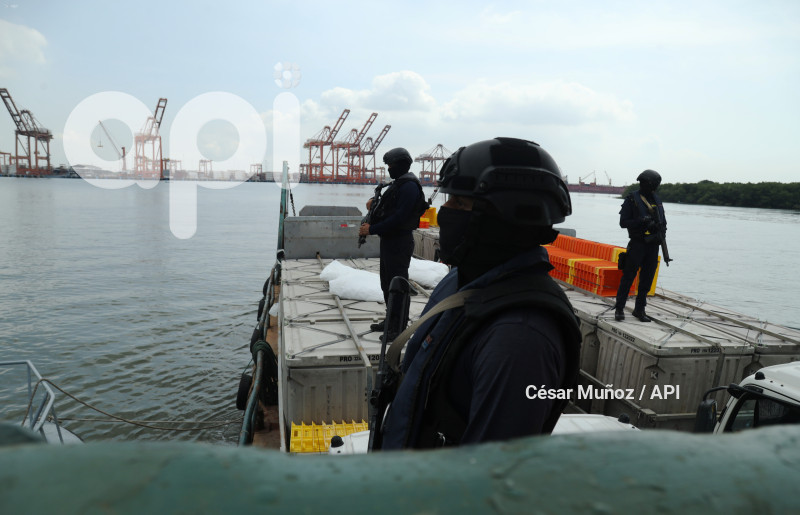 GYE-OPERATIVO FLUVIAL NARCOTRAFICO