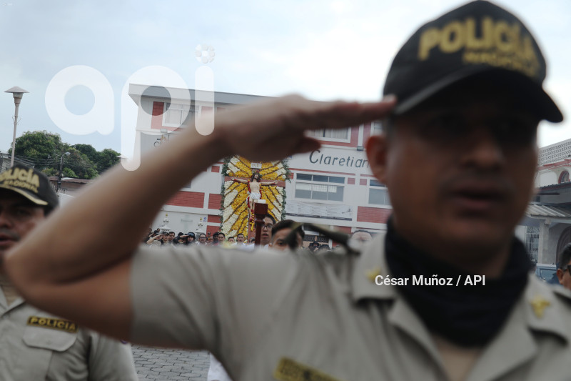 GYE-PROCESION CRISTO CONSUELO