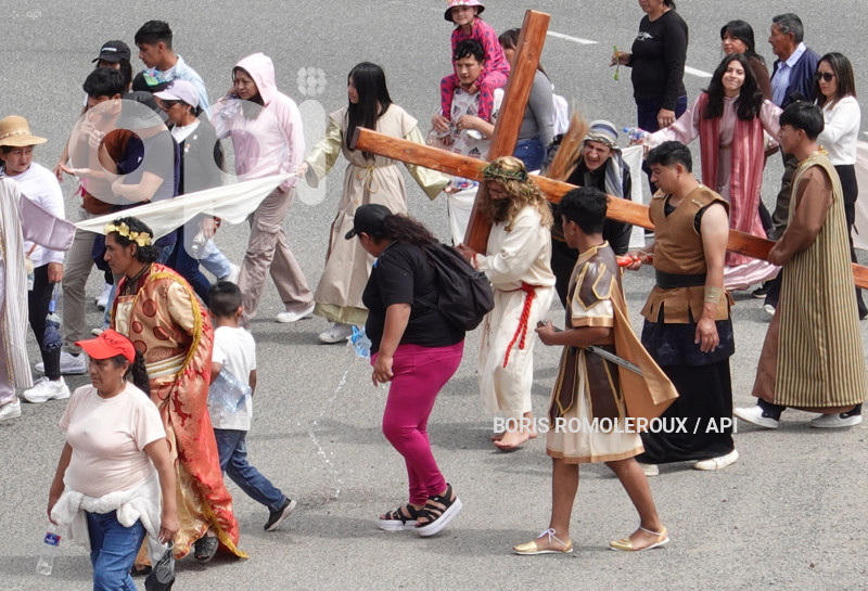 CUENCA-VIACRUSIS-SEMANA SANTA-TURI