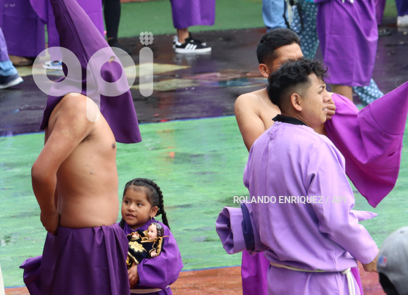 PROCESION-JESUS-DEL-GRAN-PODER