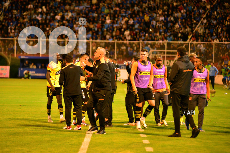 FBL-LIGA-PRO-ECUABET-MACARA-BARCELONA-