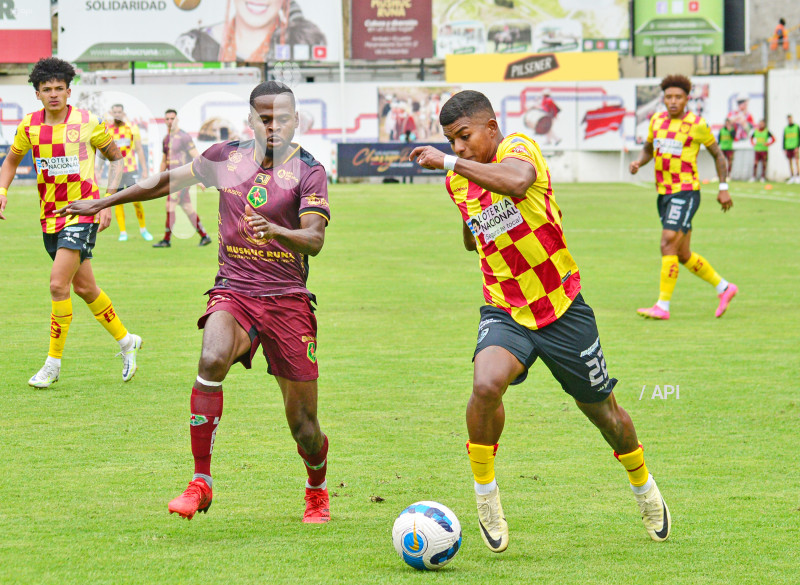 FBL-LIGA-PRO-ECUABET-MUSHUC-RUNA-AUCAS.