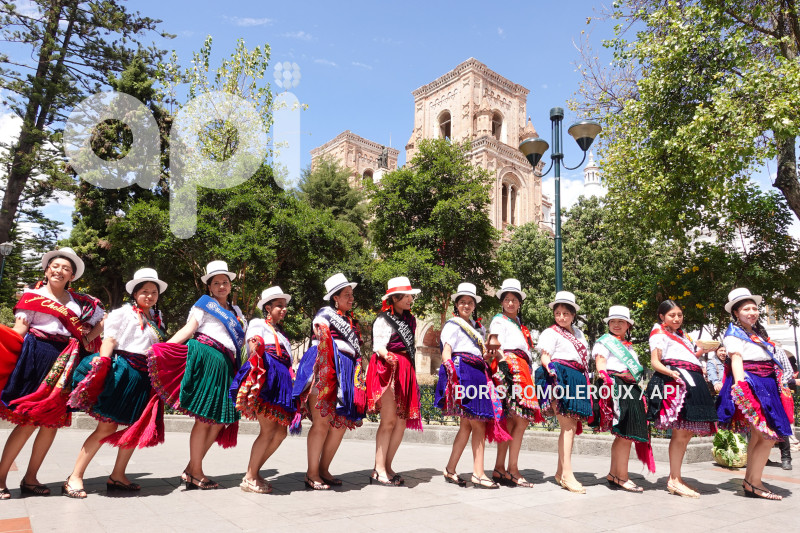 CUENCA-PRESENTACION CHOLITAS TURI-AGENDA FESTIVIDADES
