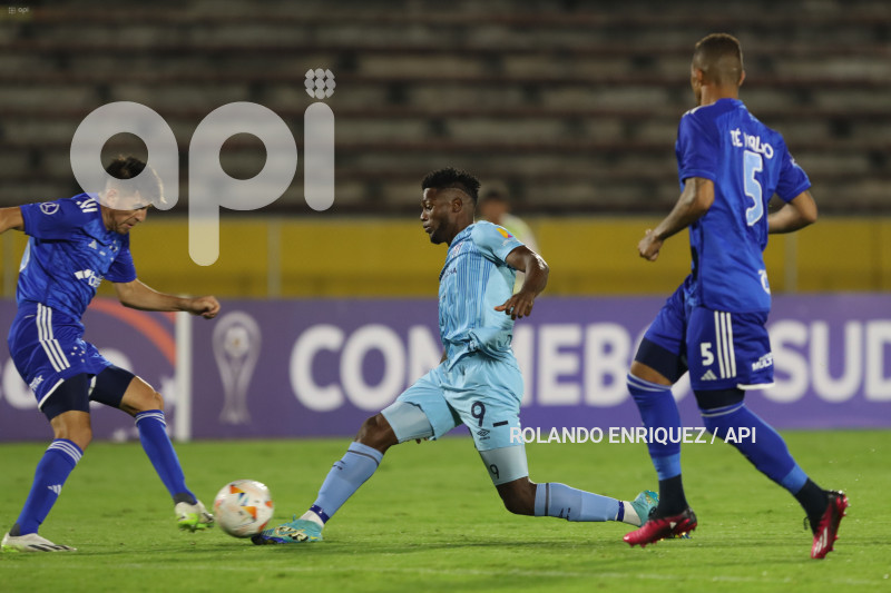 FBL-CONMEBOL-SUDAMERICANA-CATOLICA-CRUZEIRO