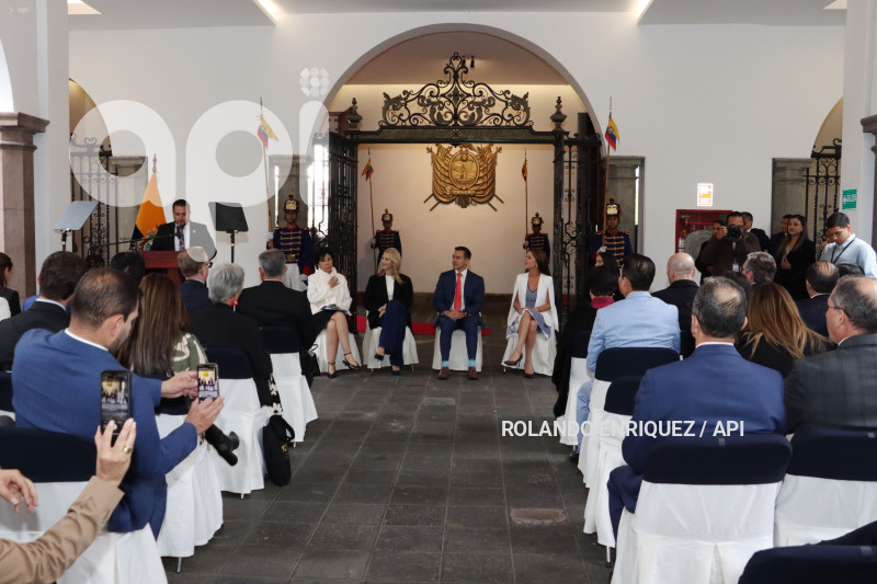 NOBOA-CARONDELET-BIEN-PATRIMONIAL