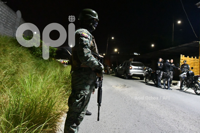 MANTA-CONTROL-MILITARES