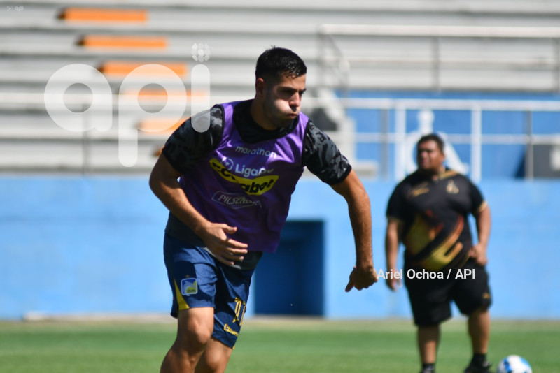 FBL-LIGAPRO-DELFIN-U CATOLICA