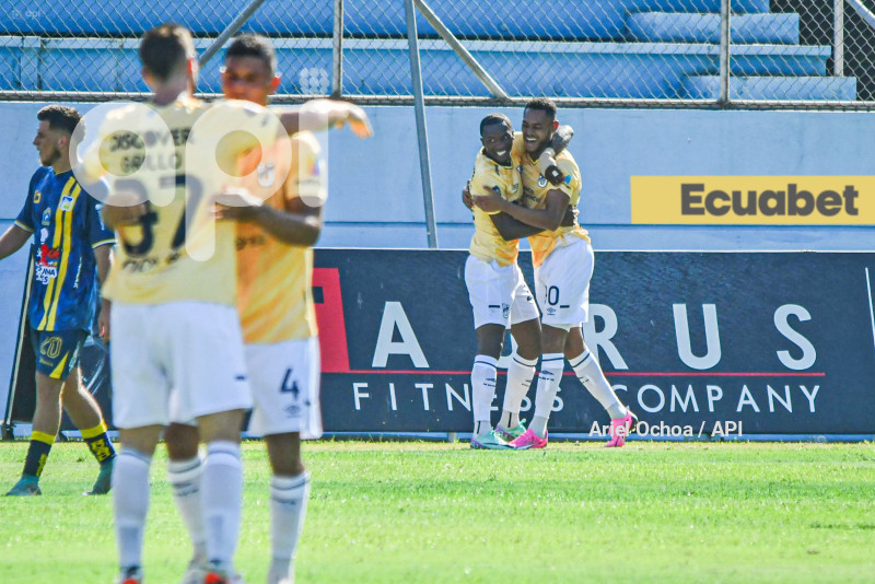 FBL-LIGAPRO-DELFIN-U CATOLICA