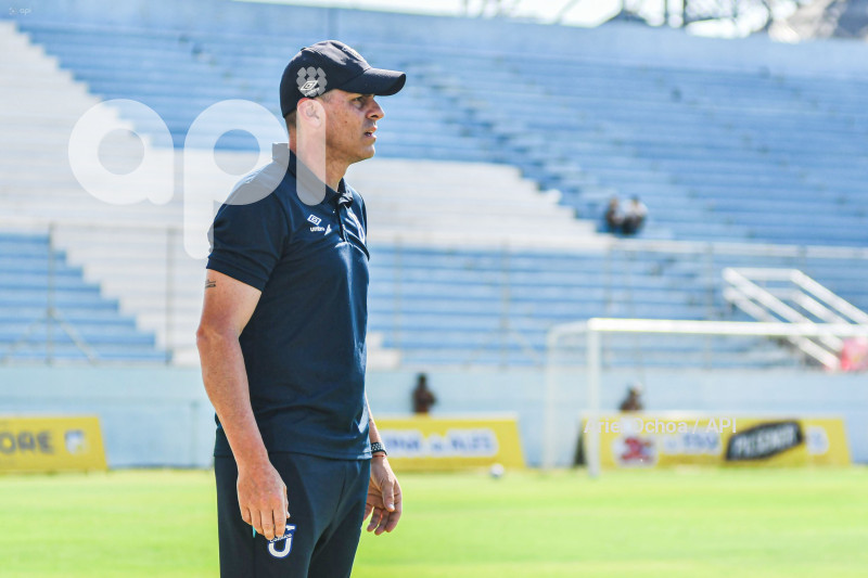 FBL-LIGAPRO-DELFIN-U CATOLICA