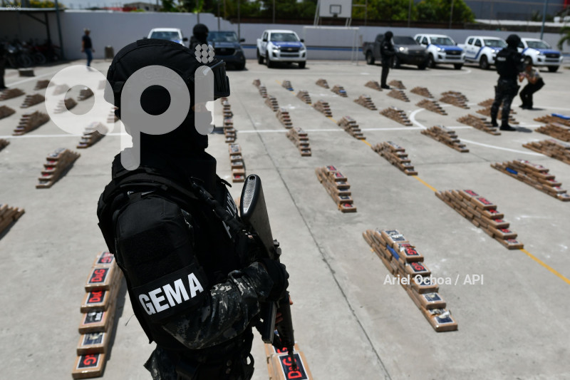 MANTA-DROGA SAN LORENZO