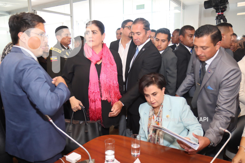 UIO-MINISTROS-COMISION-RELACIONES-INTERNACIONALES