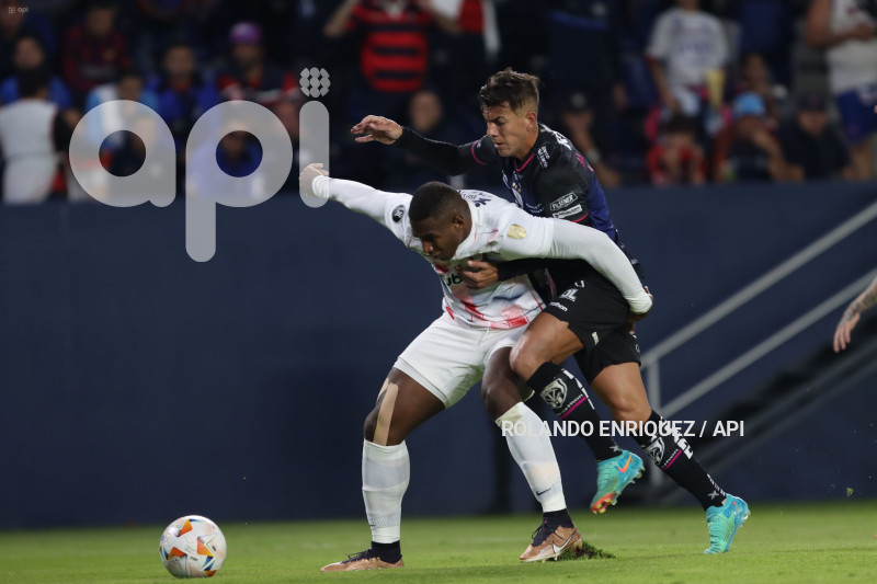 FBL-LIBERTADORES-INDEPENDIENTE-VALLE-SAN-LORENZO