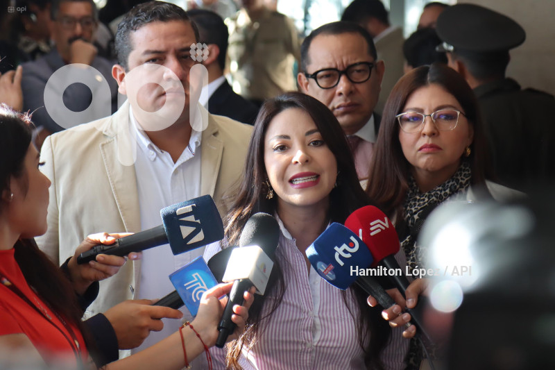 UIO-MINISTROS-COMISION-FISCALIZACION
