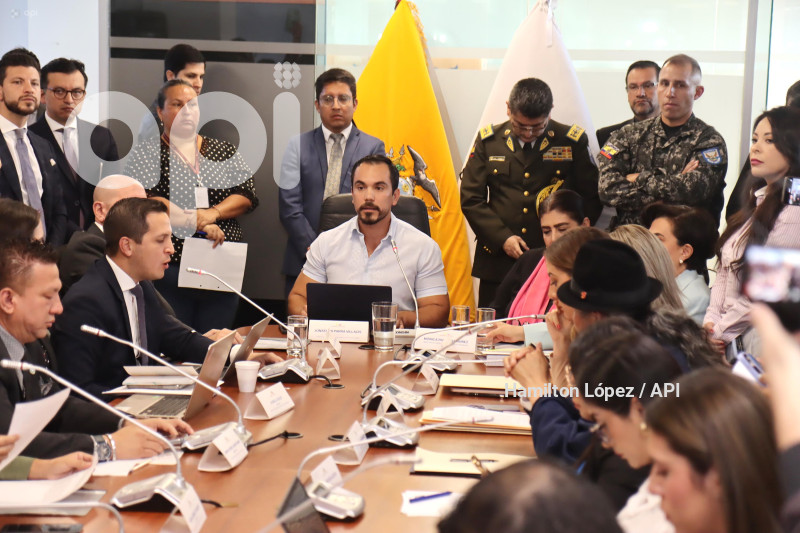 UIO-MINISTROS-COMISION-RELACIONES-INTERNACIONALES