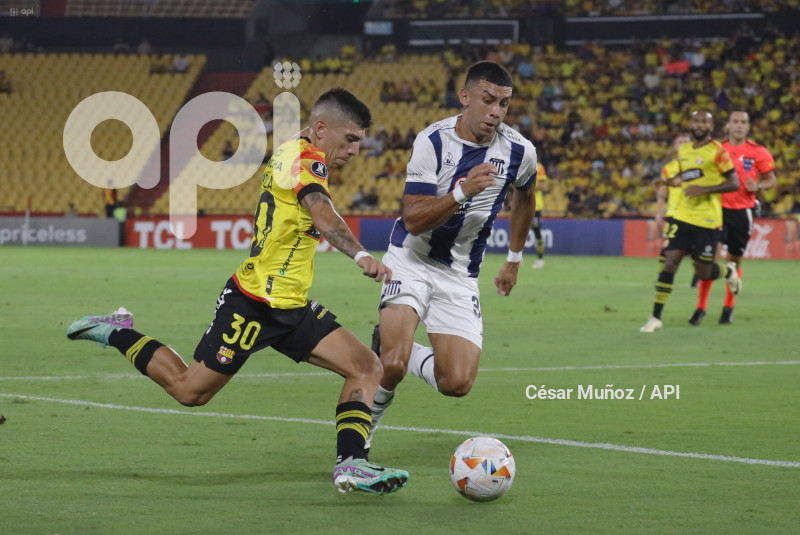 FBL-LIBERTADORES-BARCELONA-TALLERES