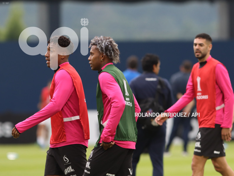 FBL-LIBERTADORES-INDEPENDIENTE-VALLE-SAN-LORENZO