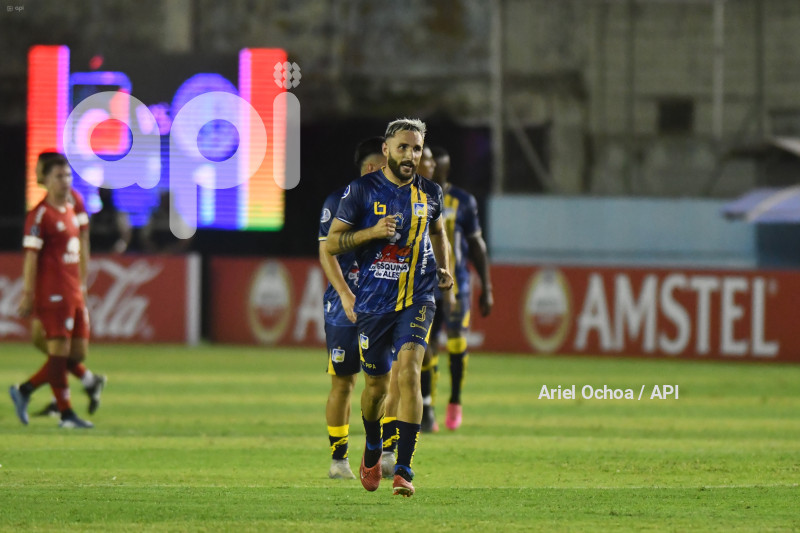 FBL-SUDAMERICANA-DELFIN-BELGRANO