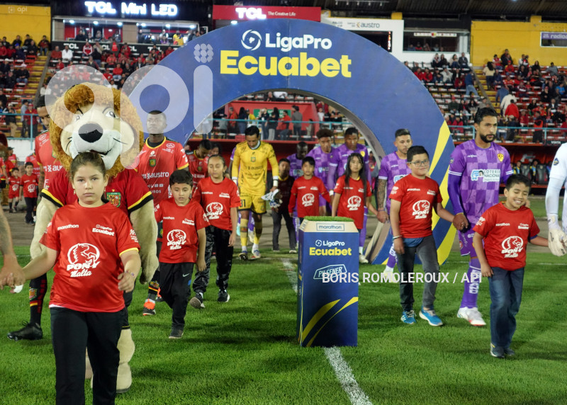 FBL-LIGAPRO-CUENCA-AUCAS