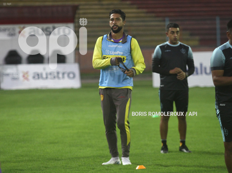 FBL-LIGAPRO-CUENCA-AUCAS