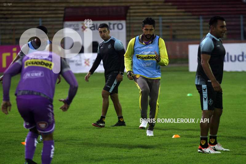 FBL-LIGAPRO-CUENCA-AUCAS