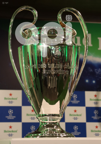 TROFEO-CHAMPIONS-LEAGUE-EN-ECUADOR