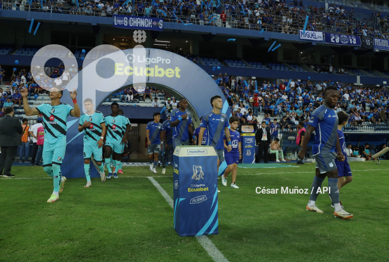 FBL-LIGAPRO-EMELEC-CUMBAYA