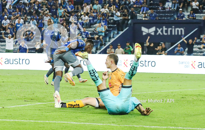 FBL-LIGAPRO-EMELEC-CUMBAYA