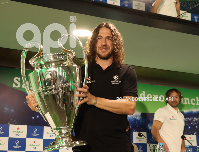 TROFEO-CHAMPIONS-LEAGUE-EN-ECUADOR