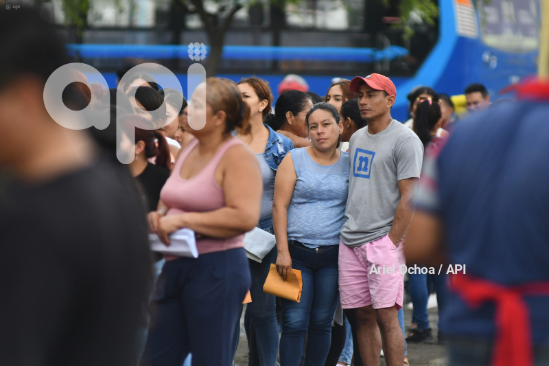 MANTA-OFERTA-LABORAL-EMPRESA