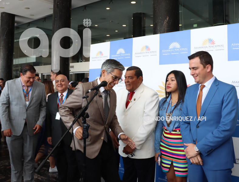 RUEDA-PRENSA-CONSTRUYE