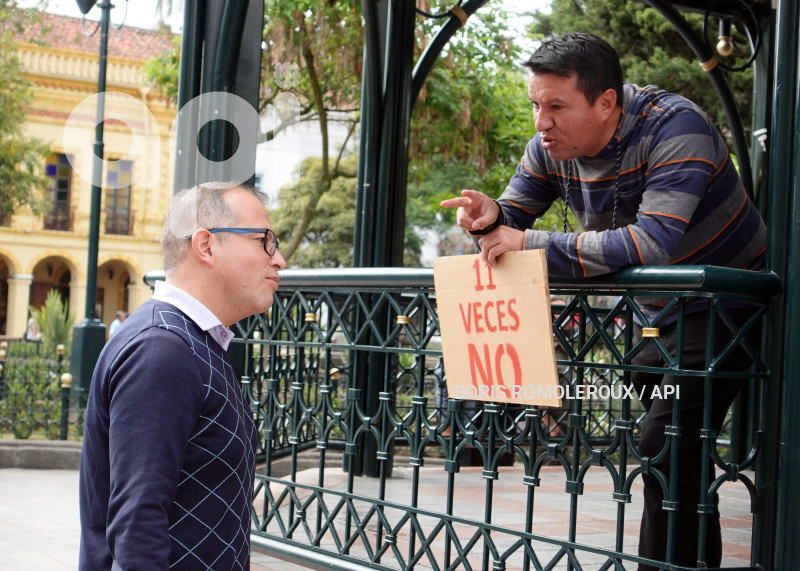 CUENCA-PLANTON-CONSULTA POR EL NO
