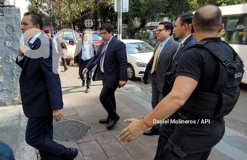 MINISTERIO DE ENERGIA Y MINAS ROBERTO LUQUE