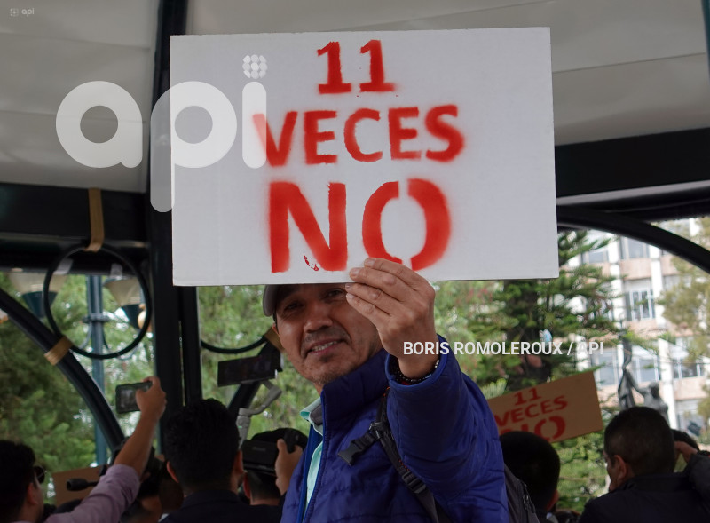 CUENCA-PLANTON-CONSULTA POR EL NO