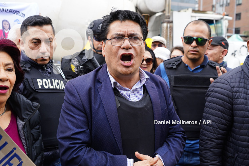 PLATON APOYO DIANA SALAZAR