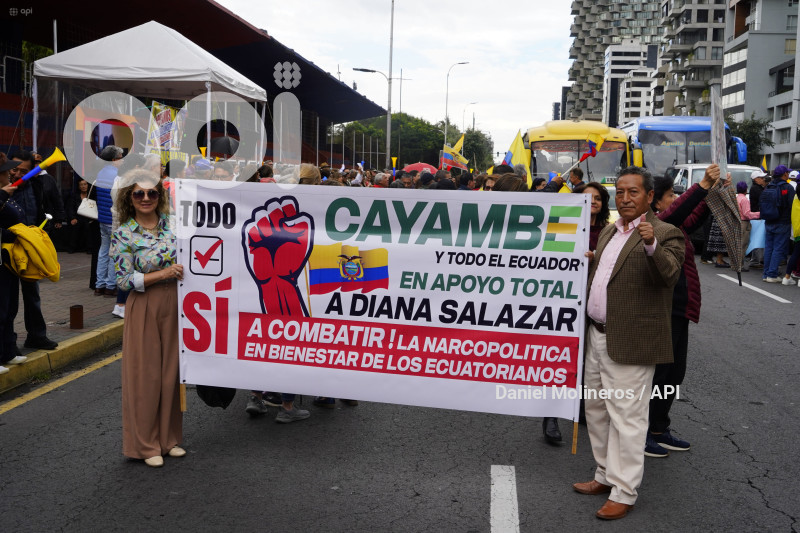 PLATON APOYO DIANA SALAZAR
