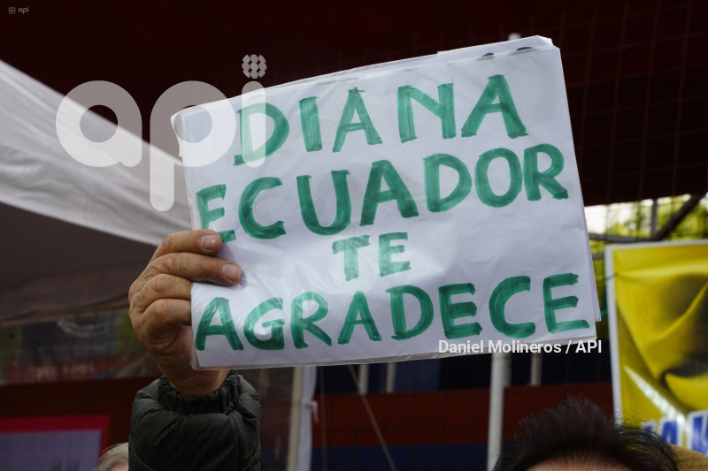 PLATON APOYO DIANA SALAZAR