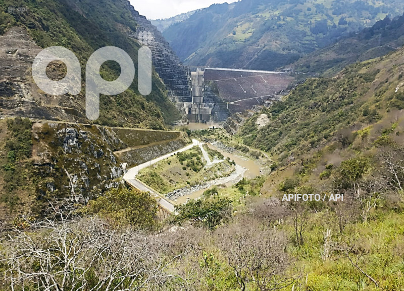 CUENCA-CAUDAL-EMBALSE-MAZAR