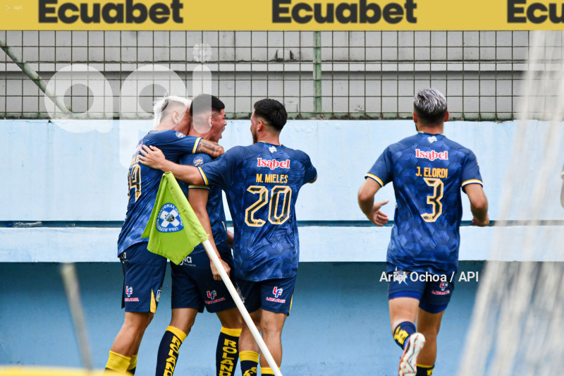 FBL-LIGAPRO-DELFIN-MACARA