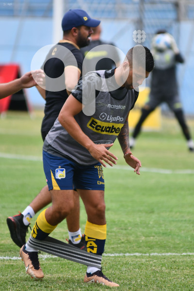 FBL-LIGAPRO-DELFIN-MACARA