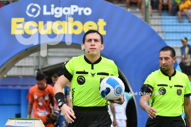 FBL-LIGAPRO-DELFIN-MACARA
