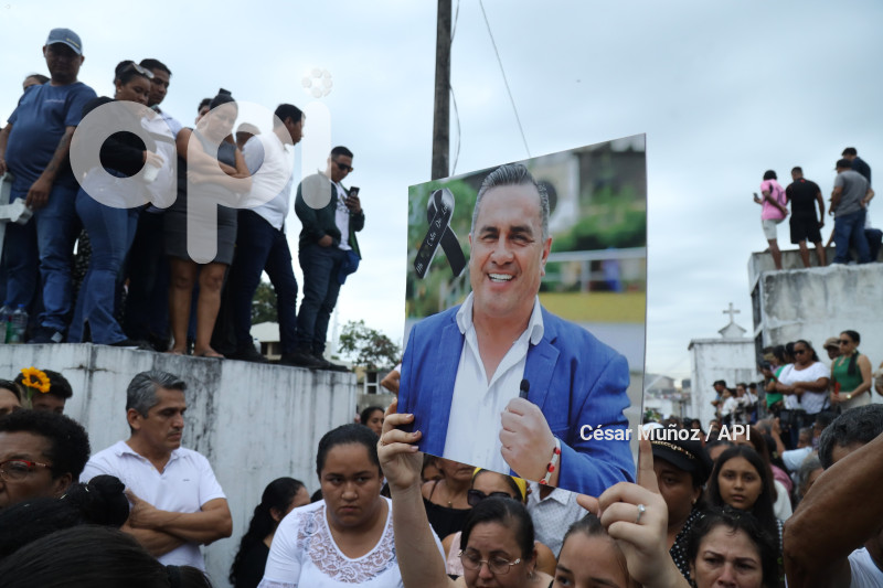 SEPELIO ALCALDE PONCE