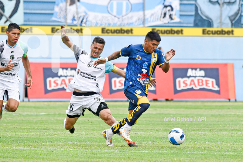 FBL-LIGAPRO-DELFIN-MACARA