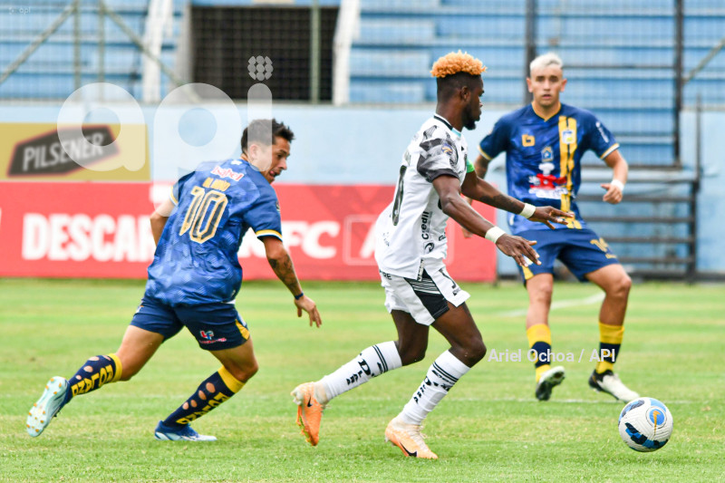 FBL-LIGAPRO-DELFIN-MACARA