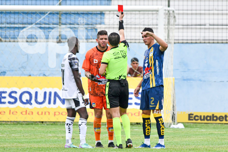 FBL-LIGAPRO-DELFIN-MACARA