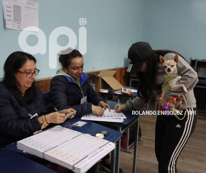 CONSULTA POPULAR 2024-COLEG-BENALCAZAR