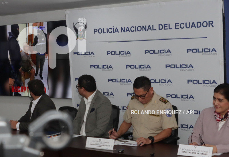 COMANDANTE-MINISTRA-DETENCION-COLON-PICO