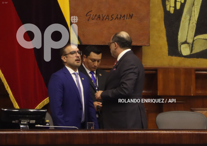 POSESION-ASAMBLEA-FABRICIO-PERALTA