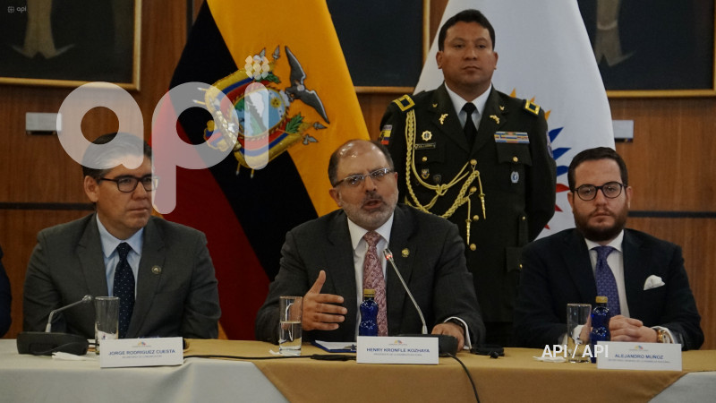 CONVERSATORIO-HENRY-KRONFLE