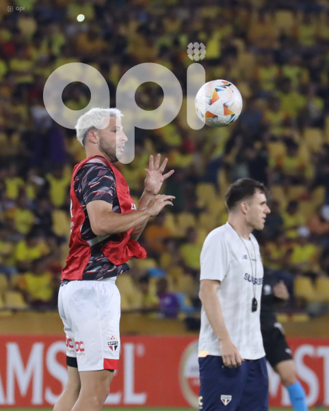 FBL-LIBERTADORES-BARCELONA-SAO PAULO